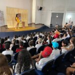 Escolas Municipais de Itapema recebem “Projeto Roda-Roda: Teatro na Escola”