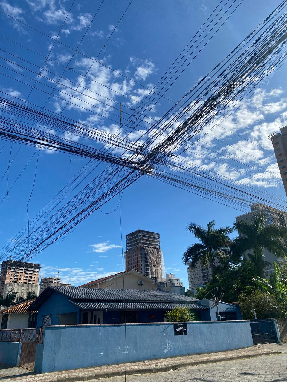 WhatsApp Image 2025-04-07 at 16.04.00 (2)