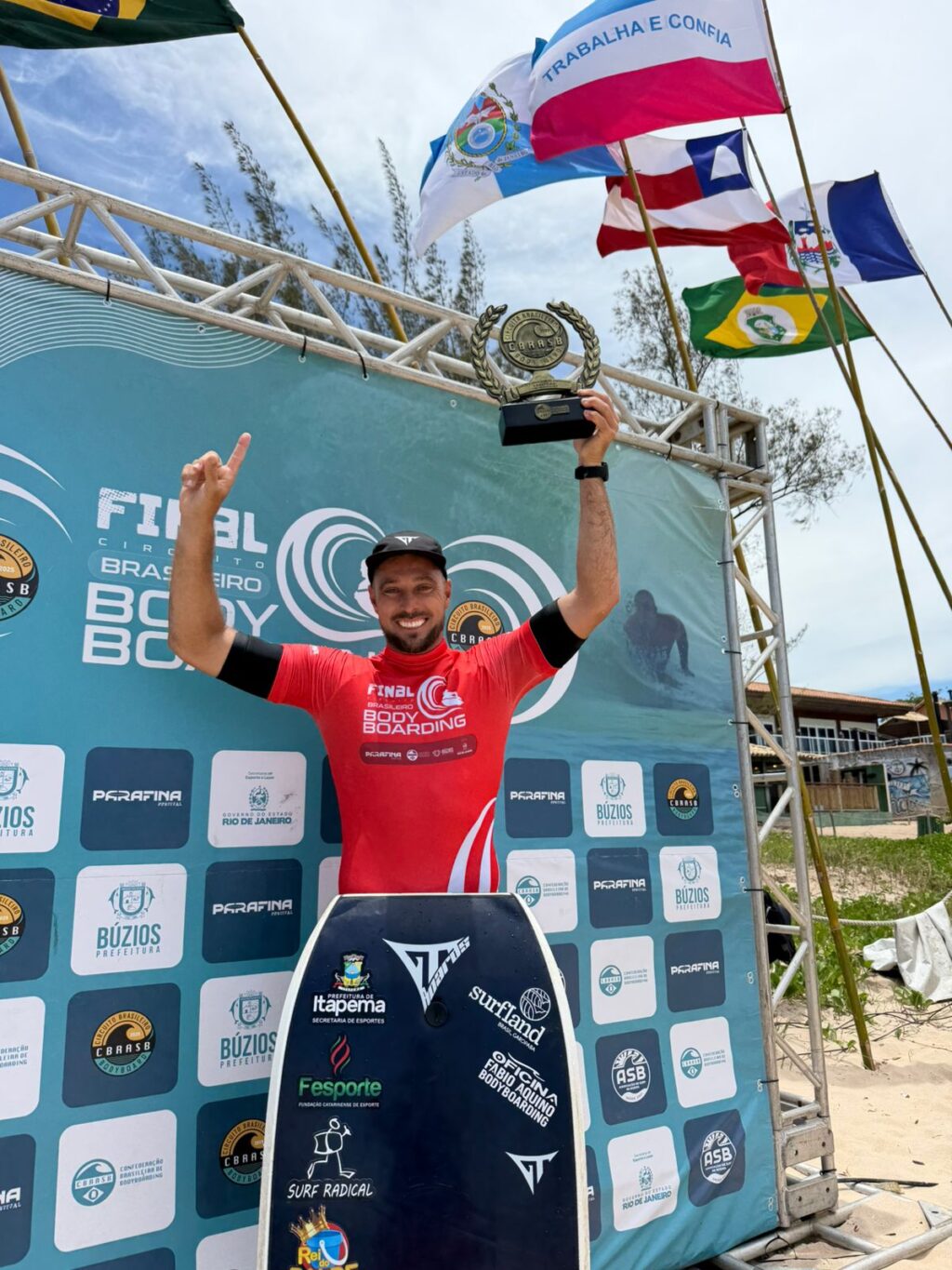 WhatsApp Image 2025-12-09 at 19.19.19